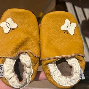 Yellow mocassim 12-18 months